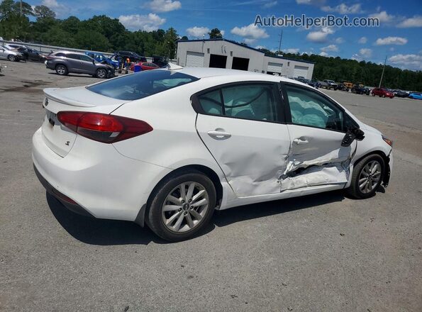3KPFL4A78HE032816 2017 KIA FORTE White Задня права чверть