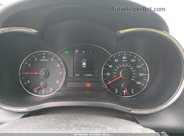 3KPFL4A79HE034882 2017 KIA FORTE Silver უკანა სავარძლების ხედი