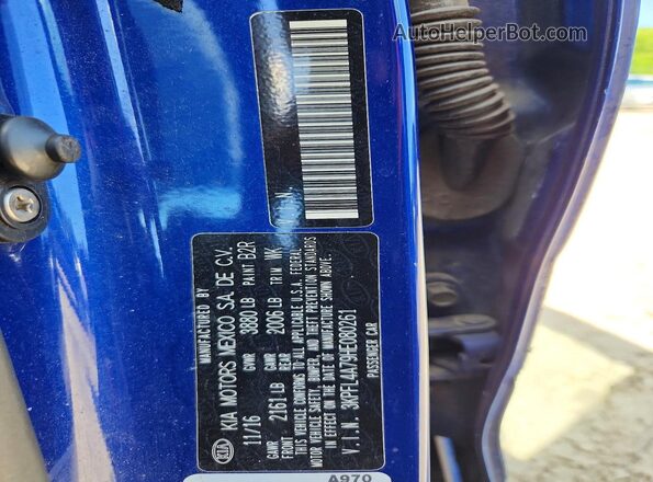 3KPFL4A79HE080261 2017 KIA FORTE Blue Engine compartment view