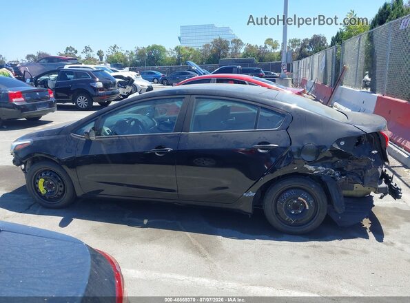 3KPFL4A79HE133136 2017 KIA FORTE Black Widok wnętrza 360 stopni