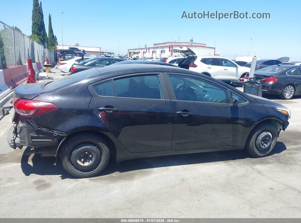 3KPFL4A79HE133136 2017 KIA FORTE Black Widok wnętrza z tyłu