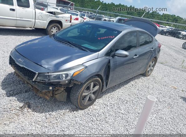 3KPFL4A79JE174243 2018 KIA FORTE Gray Przód lewy