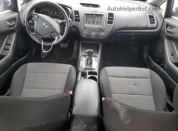 3KPFL4A79JE198039 2018 KIA FORTE Silver წინა პანელის ხედი