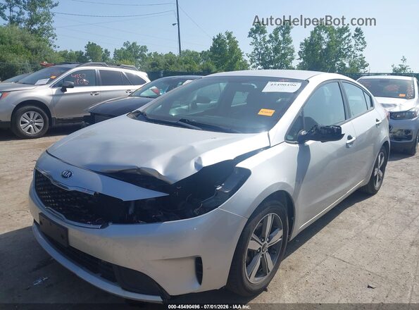 3KPFL4A79JE249801 2018 KIA FORTE Silver Front left