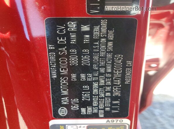 3KPFL4A7XHE010459 2017 KIA FORTE Red Vista del compartimento del motor