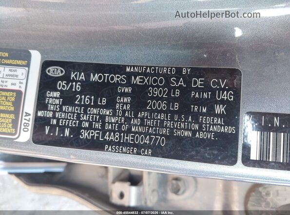 3KPFL4A81HE004770 2017 KIA FORTE Gray ძრავის განყოფილების ხედი