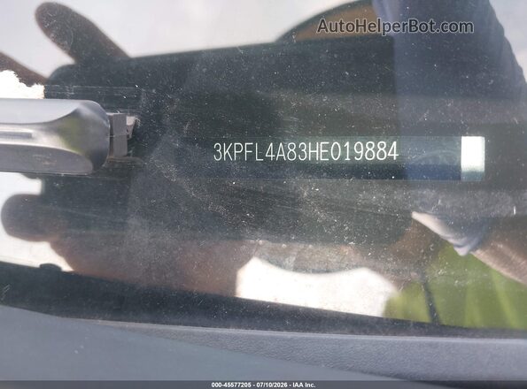 3KPFL4A83HE019884 2017 KIA FORTE Silver Շարժիչի բաժամունքի տեսք