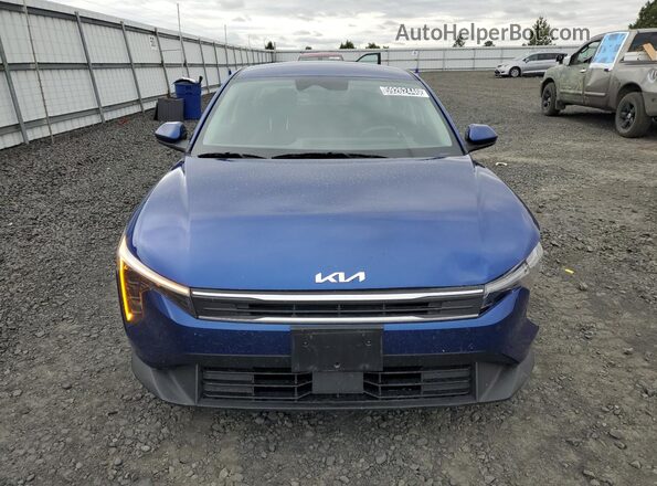 3KPFT4DE0SE059431 2025 KIA K4 Blue Սալոնի 360 աստիճան տեսք