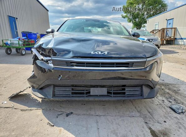 3KPFT4DE0SE086094 2025 KIA K4 Black წინა ხედი