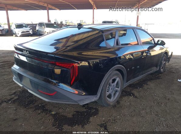3KPFT4DE0SE141949 2025 KIA K4 Black Rear right