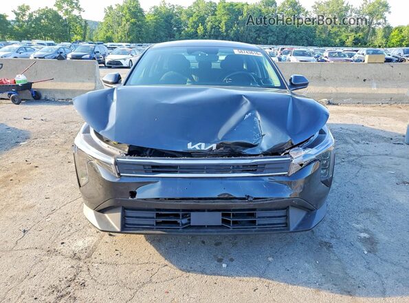 3KPFT4DE0SE150702 2025 KIA K4 Charcoal Вид спереду