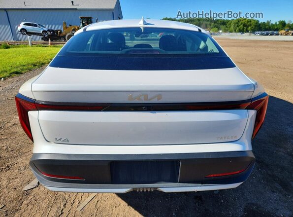 3KPFT4DE0SE198233 2025 KIA K4 White Հետևի տեսք