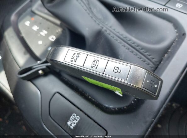 3KPFT4DE0SE241906 2025 KIA K4 Серый Вид панели приборов