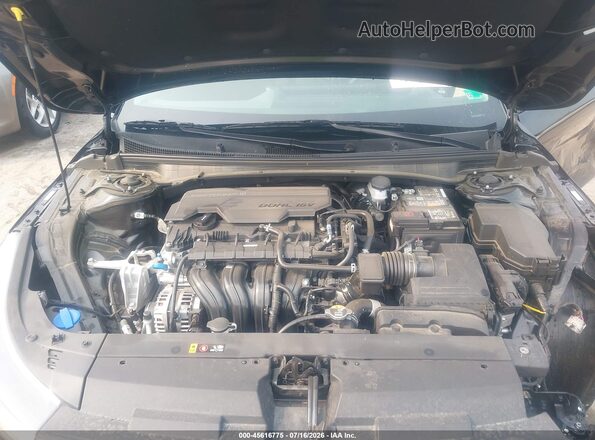 3KPFT4DE0SE246958 2025 KIA K4 Black Vista trasera