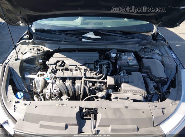 3KPFT4DE0SE252906 2025 KIA K4 Black Հետևի տեսք