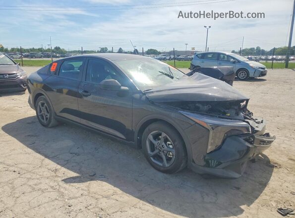 3KPFT4DE0TE272459 2026 KIA K4 Черный Передняя правая четверть