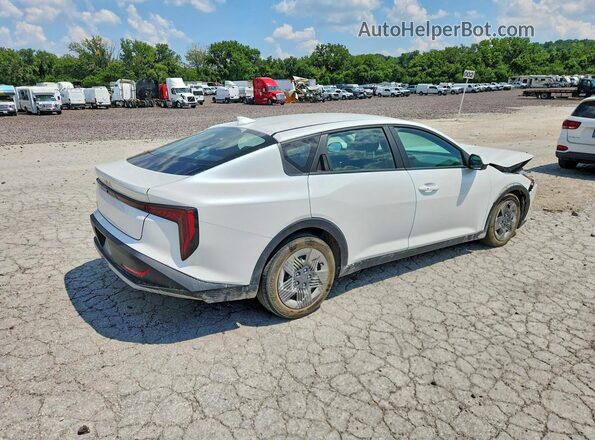 3KPFT4DE1SE005362 2025 KIA K4 White Հետևի աջ