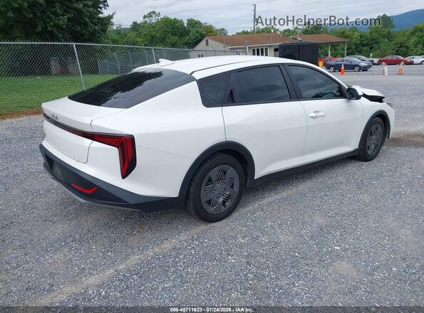 3KPFT4DE1SE014286 2025 KIA K4 White Tył prawy