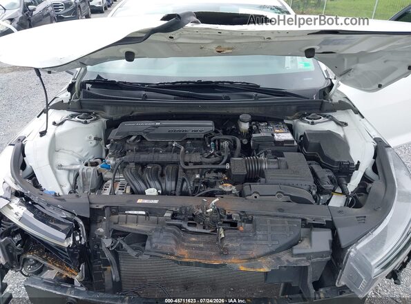 3KPFT4DE1SE014286 2025 KIA K4 White Widok z tyłu