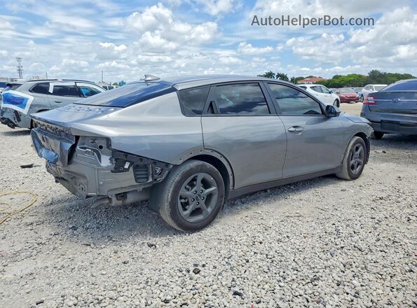 3KPFT4DE1SE151499 2025 KIA K4 Silver უკანა მარჯვენა