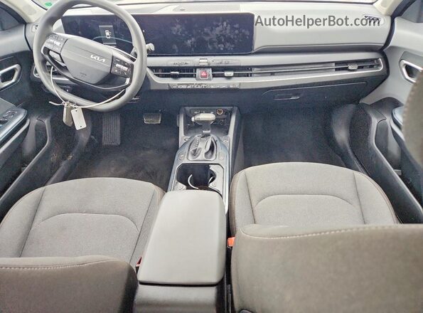 3KPFT4DE1SE164401 2025 KIA K4 Синий Вид панели приборов