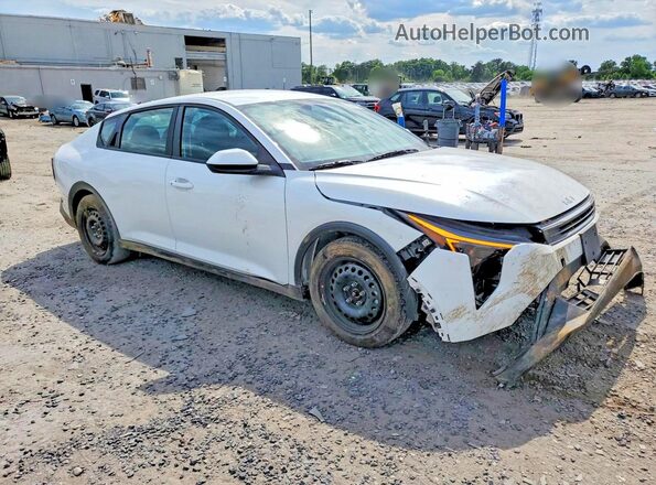 3KPFT4DE1SE172174 2025 KIA K4 White Передня права чверть