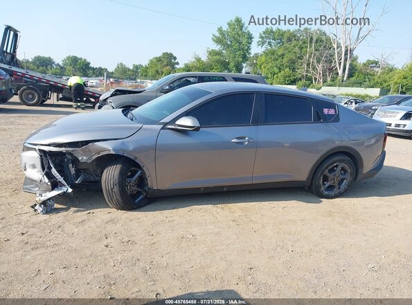 3KPFT4DE1SE179092 2025 KIA K4 Gray Widok wnętrza 360 stopni