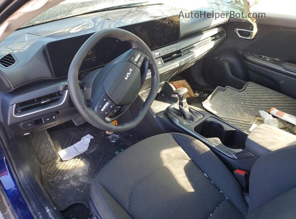 3KPFT4DE1TE322317 2026 KIA K4 Blue Вид панелі приладів