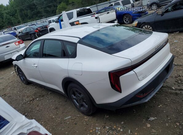 3KPFT4DE1TE345919 2026 KIA K4 White Rear left