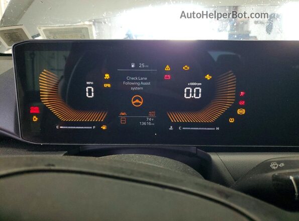 3KPFT4DE2SE005466 2025 KIA K4 Gray Vista del cuadro de instrumentos