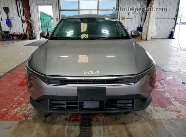 3KPFT4DE2SE005466 2025 KIA K4 Gray Vista frontal