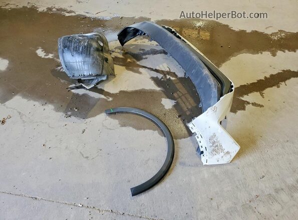 3KPFT4DE2SE100254 2025 KIA K4 White Շարժիչի բաժամունքի տեսք