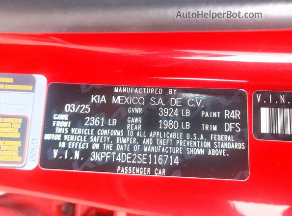 3KPFT4DE2SE116714 2025 KIA K4 Red Widok komory silnika