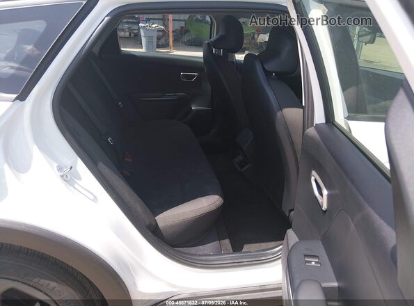 3KPFT4DE2TE302514 2026 KIA K4 White VIN sticker view