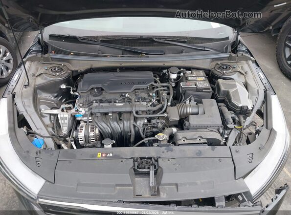 3KPFT4DE3SE028061 2025 KIA K4 Gray Вид ззаду
