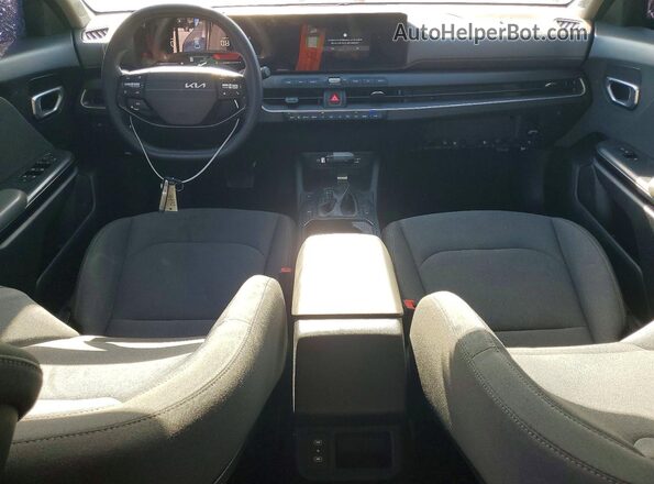 3KPFT4DE3SE029520 2025 KIA K4 Gray Dashboard view