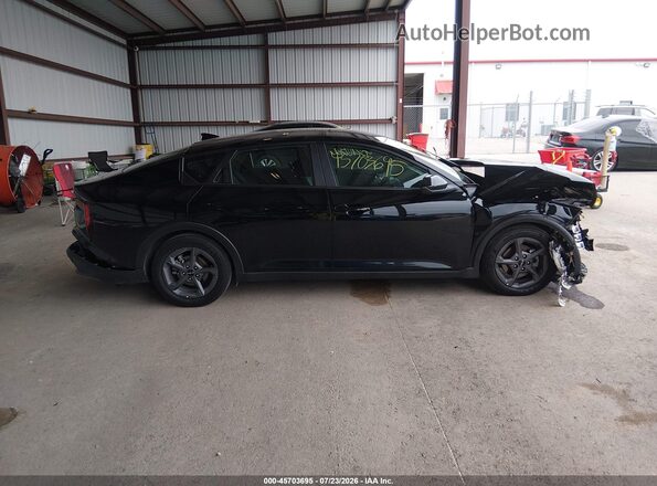 3KPFT4DE3SE062758 2025 KIA K4 Black Widok wnętrza 360 stopni