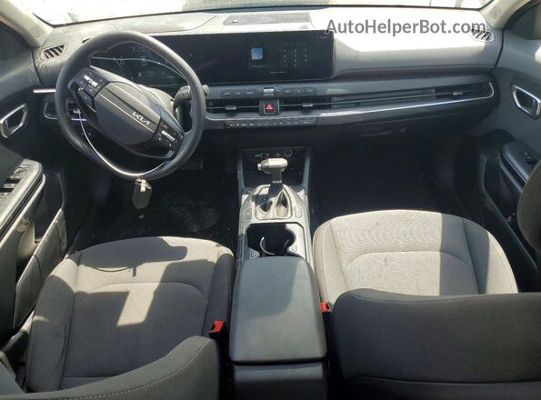 3KPFT4DE3SE067944 2025 KIA K4 Gray Dashboard view