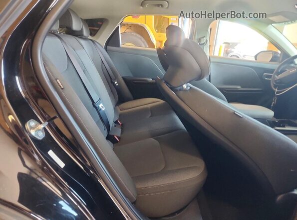 3KPFT4DE3SE099177 2025 KIA K4 Black Rear seats view