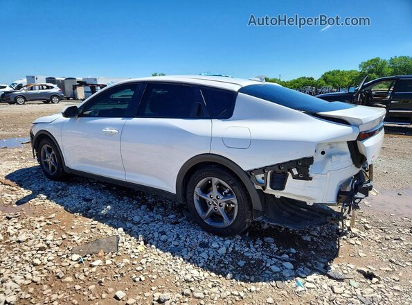 3KPFT4DE3SE207085 2025 KIA K4 White Rear left