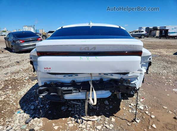 3KPFT4DE3SE207085 2025 KIA K4 White Rear view