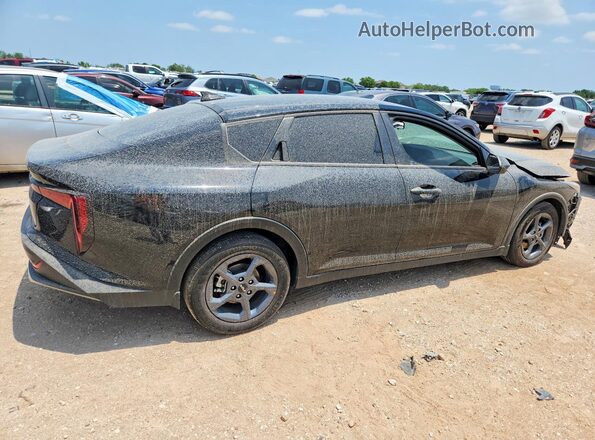 3KPFT4DE3SE225425 2025 KIA K4 Black Tył prawy