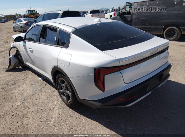 3KPFT4DE3TE307575 2026 KIA K4 White Հետևի ձախ