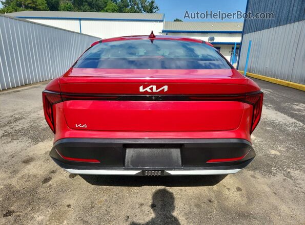 3KPFT4DE4SE021054 2025 KIA K4 Red უკანა ხედი