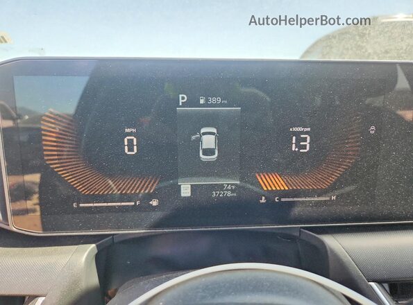 3KPFT4DE4SE033866 2025 KIA K4 Gray Vista del cuadro de instrumentos
