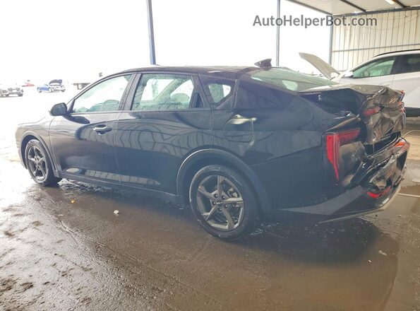 3KPFT4DE4SE068696 2025 KIA K4 Black Rear left