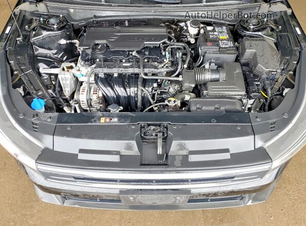 3KPFT4DE4SE068696 2025 KIA K4 Black Rear interior view