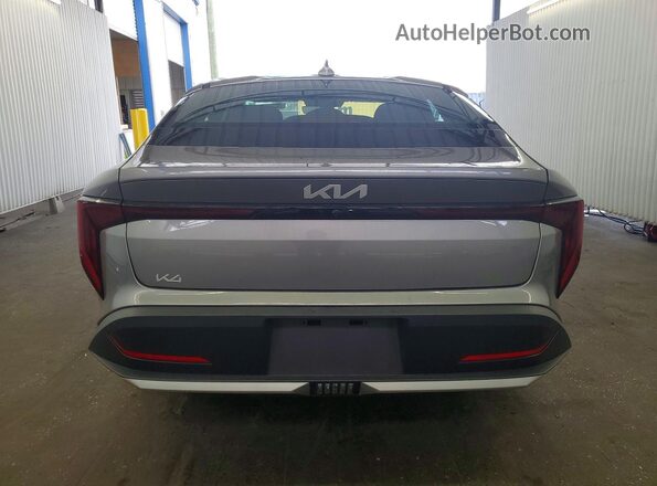3KPFT4DE4SE075650 2025 KIA K4 Gray Rear view