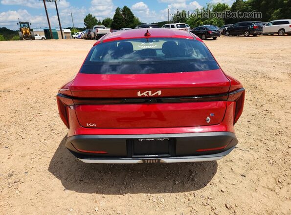 3KPFT4DE4SE187557 2025 KIA K4 Red Rear view