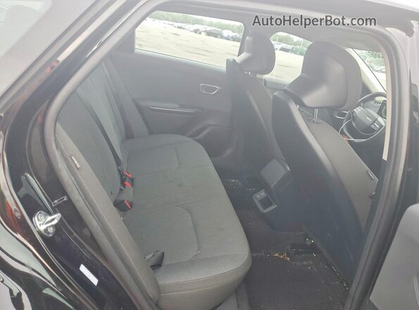3KPFT4DE4SE226292 2025 KIA K4 Black Հետևի նստատեղերի տեսք